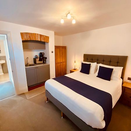 Carlton Guest Suites - Weymouth Exterior photo