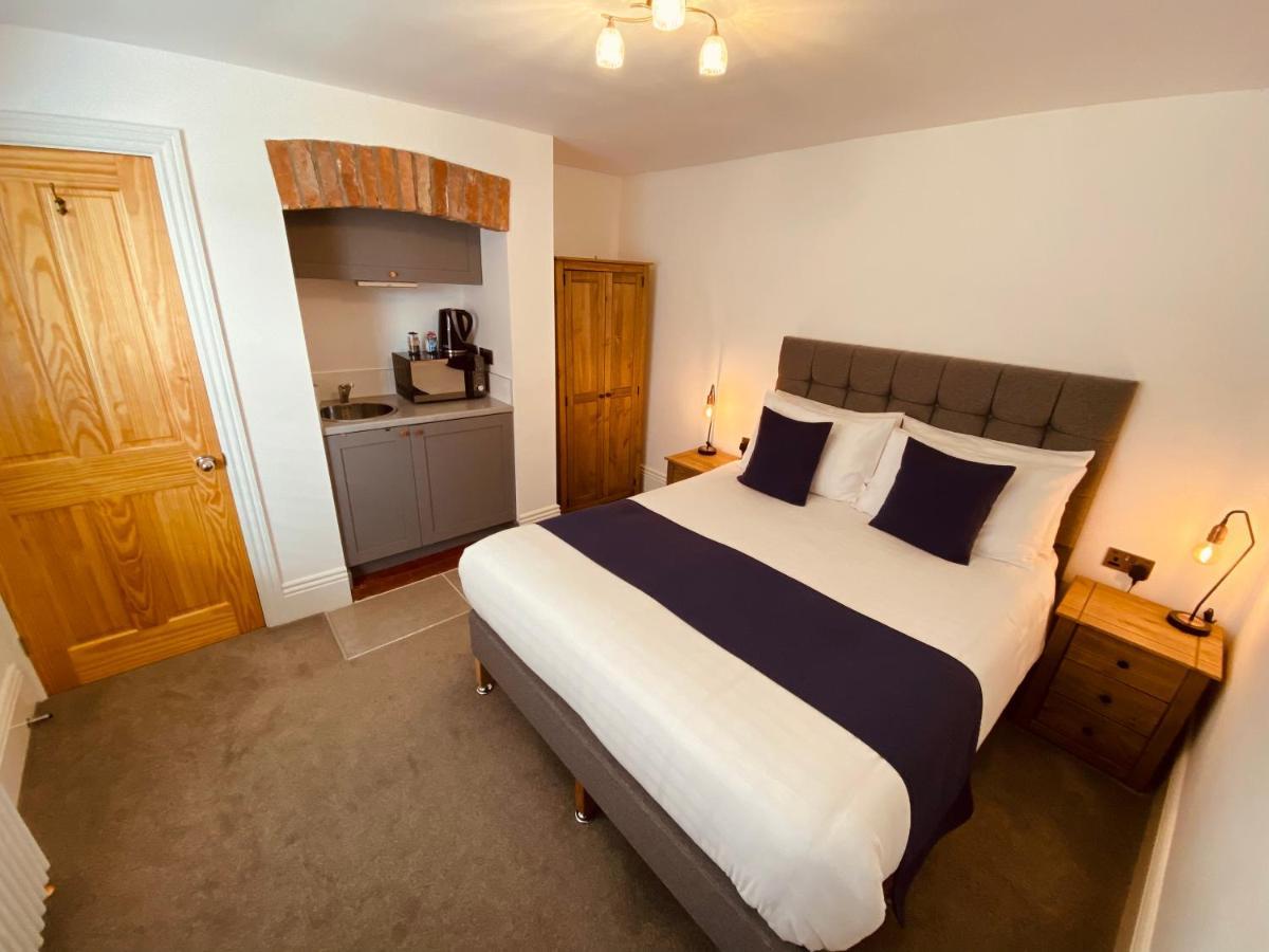 Carlton Guest Suites - Weymouth Exterior photo