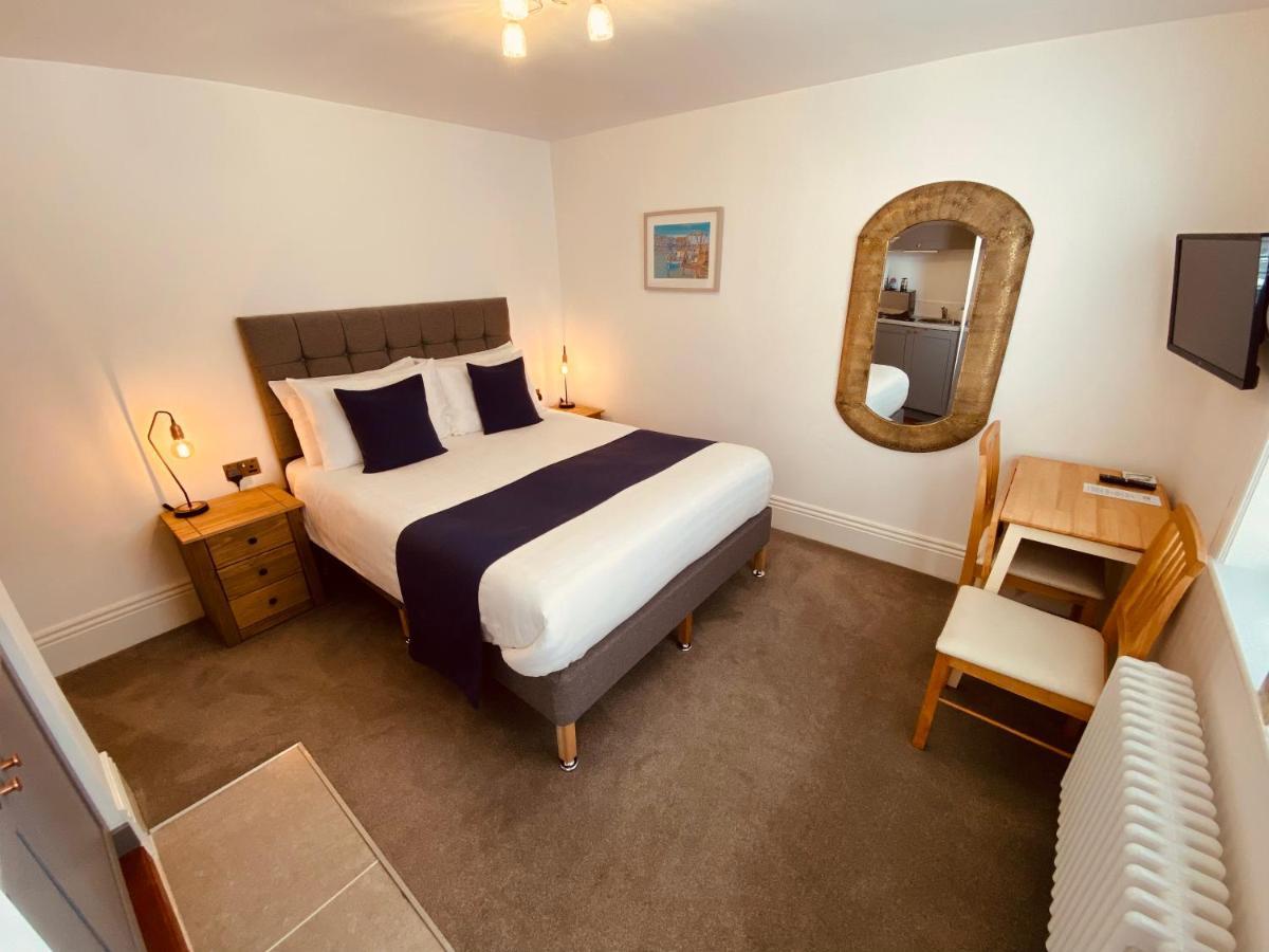 Carlton Guest Suites - Weymouth Exterior photo