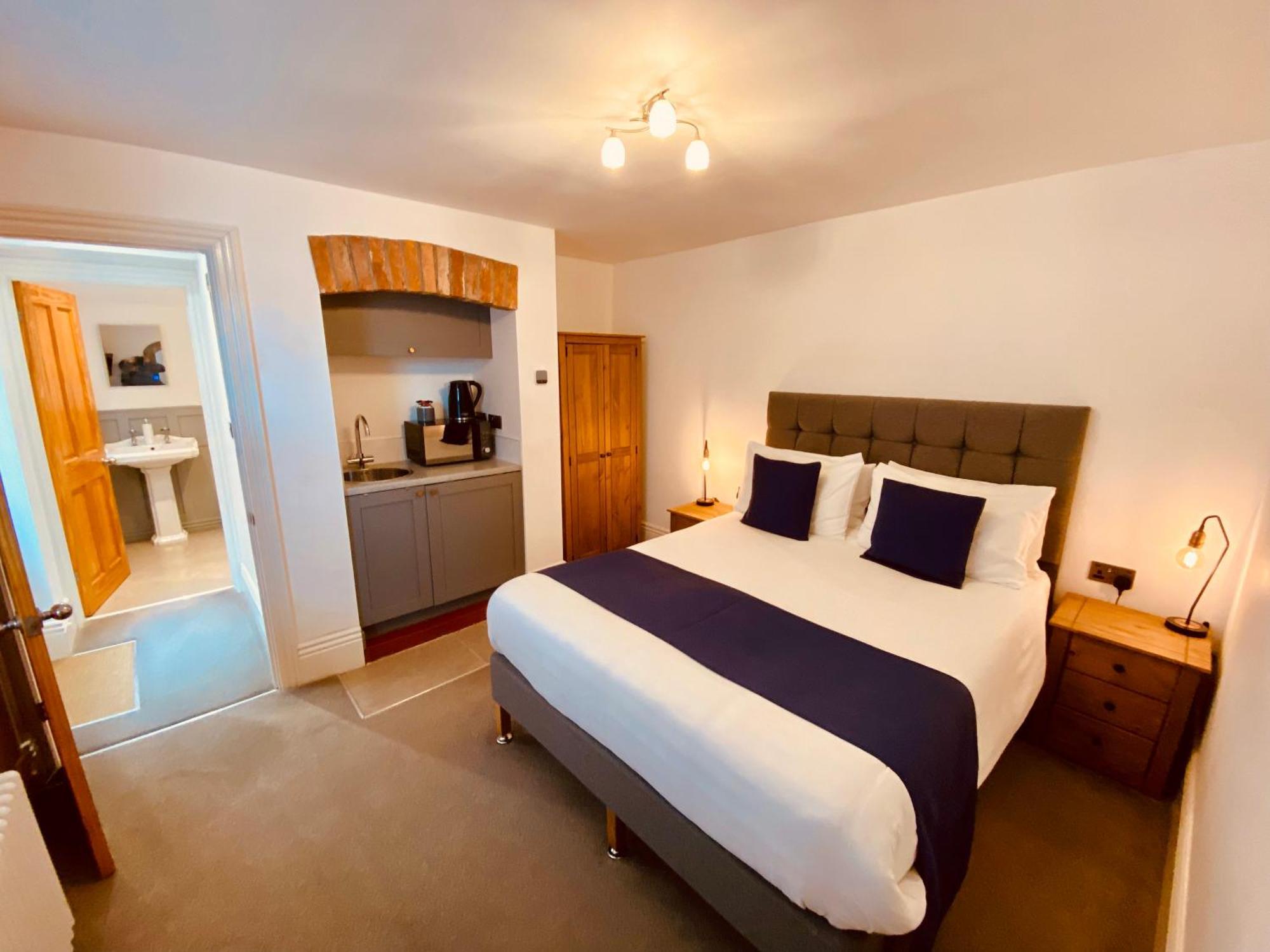Carlton Guest Suites - Weymouth Exterior photo